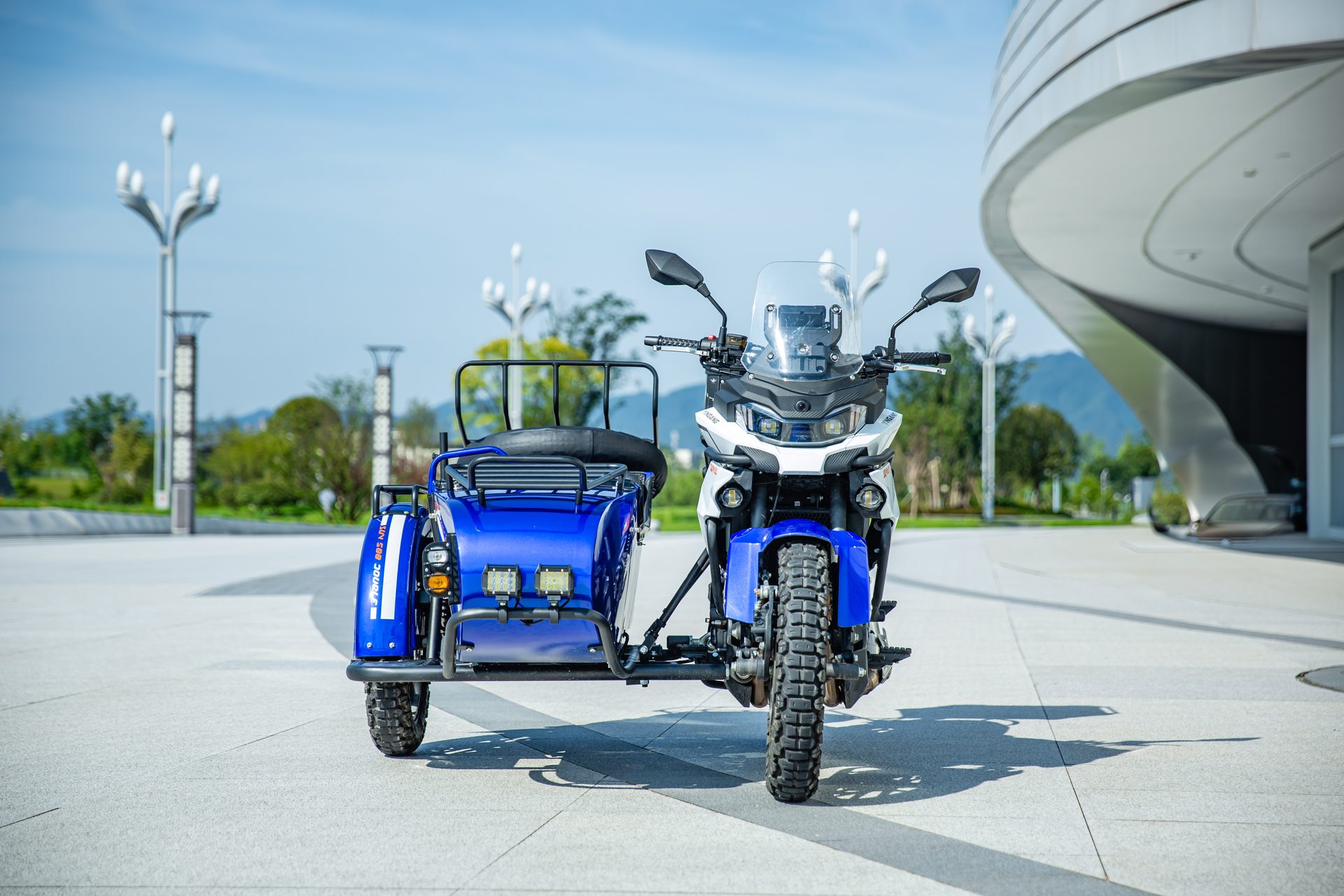 银钢SUV500二代（蓝色）骑行实拍（4）