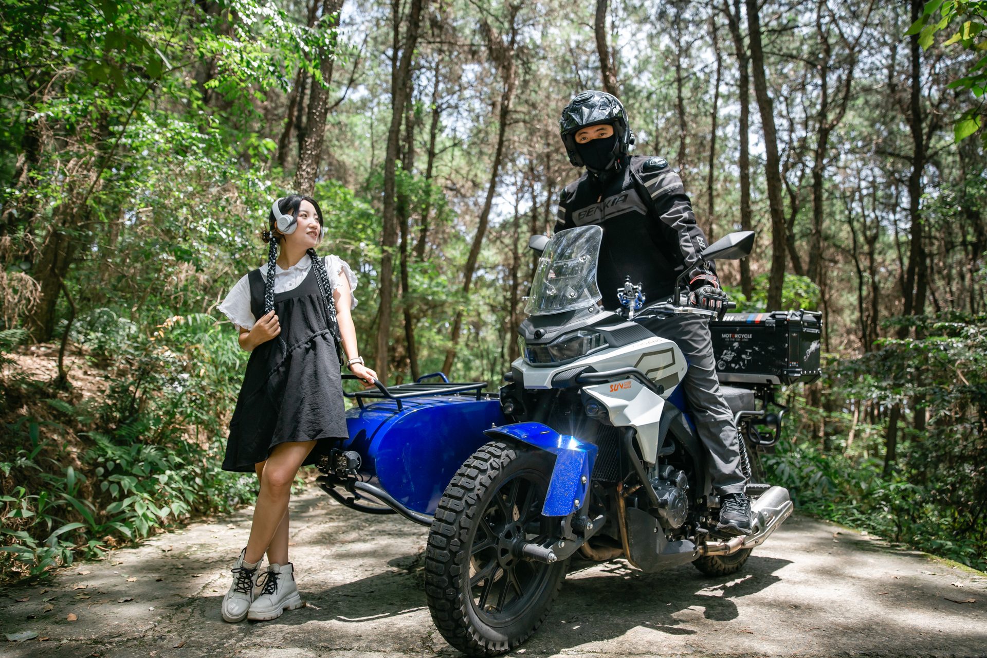 银钢SUV500二代（蓝色）骑行实拍（24）